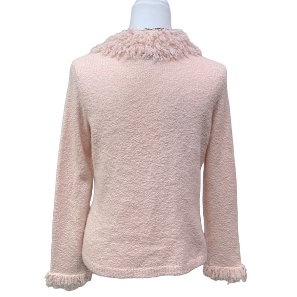 JH Collectibles Shag Loop Collar Sleeves Sweater - Picture 4 of 5
